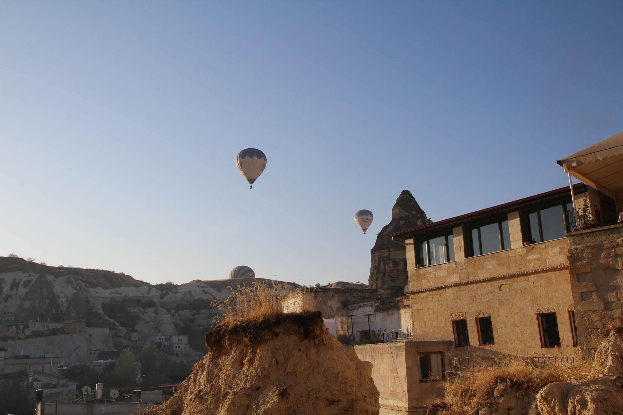 Sato Cave Hotel Göreme Extérieur photo
